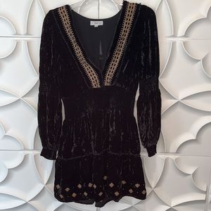 Rahi black velvet smock dress printed V21